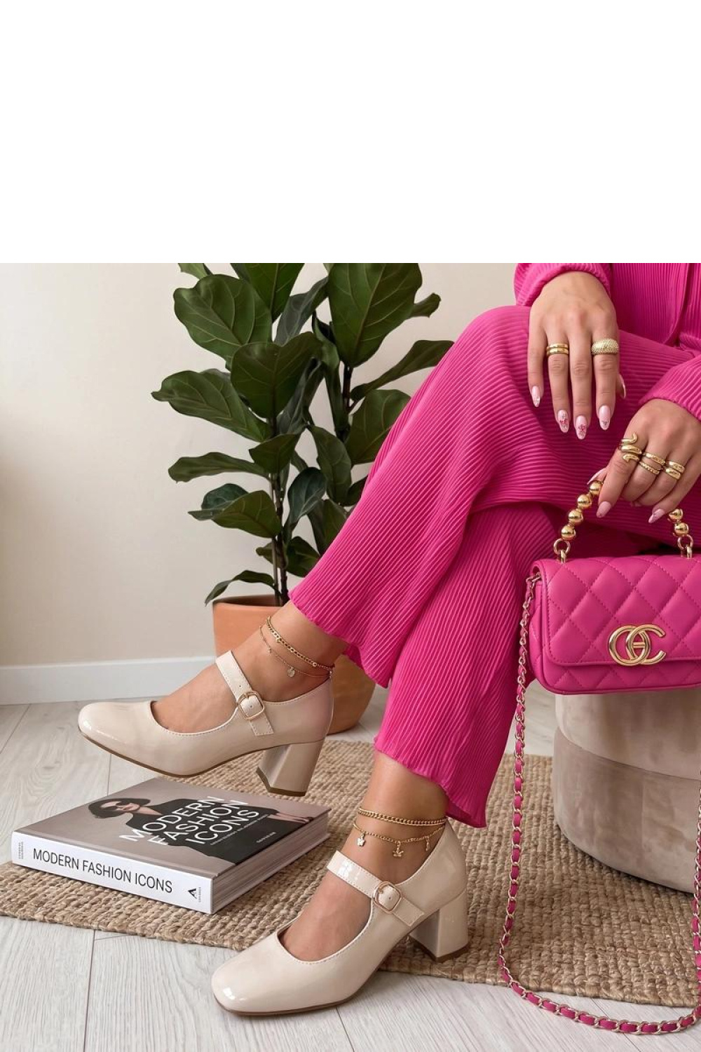 Heel pumps model 229600 Solea
